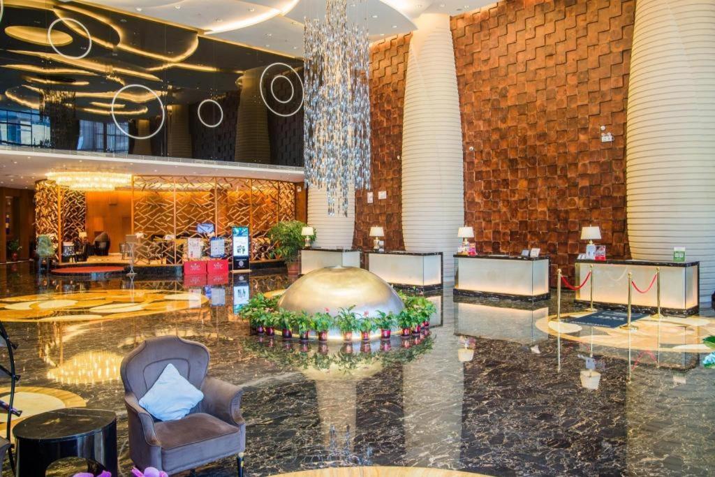 Ramada Plaza Huizhou East Hotel Exterior foto