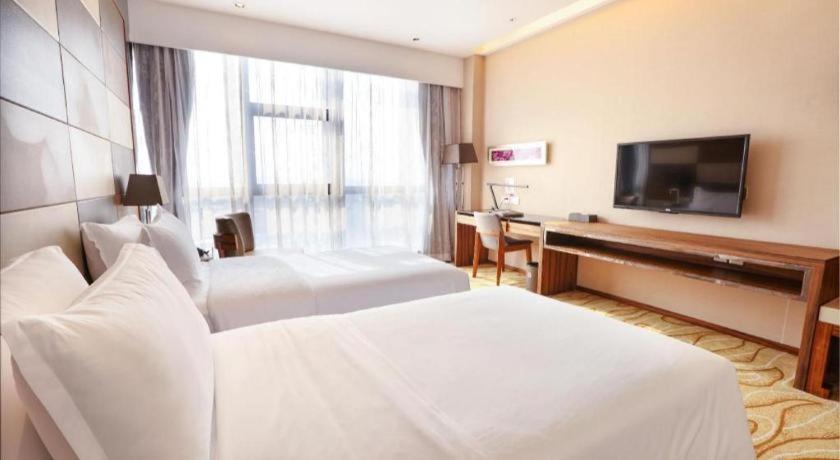 Ramada Plaza Huizhou East Hotel Exterior foto